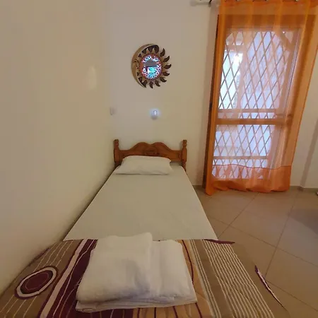 Zoe's House Skiathos Town