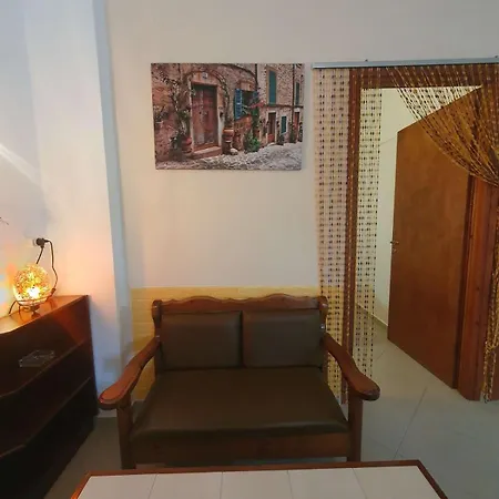Zoe's House Apartment *